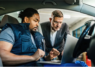 نقل كفالة سائق خاص وعامل منزلي